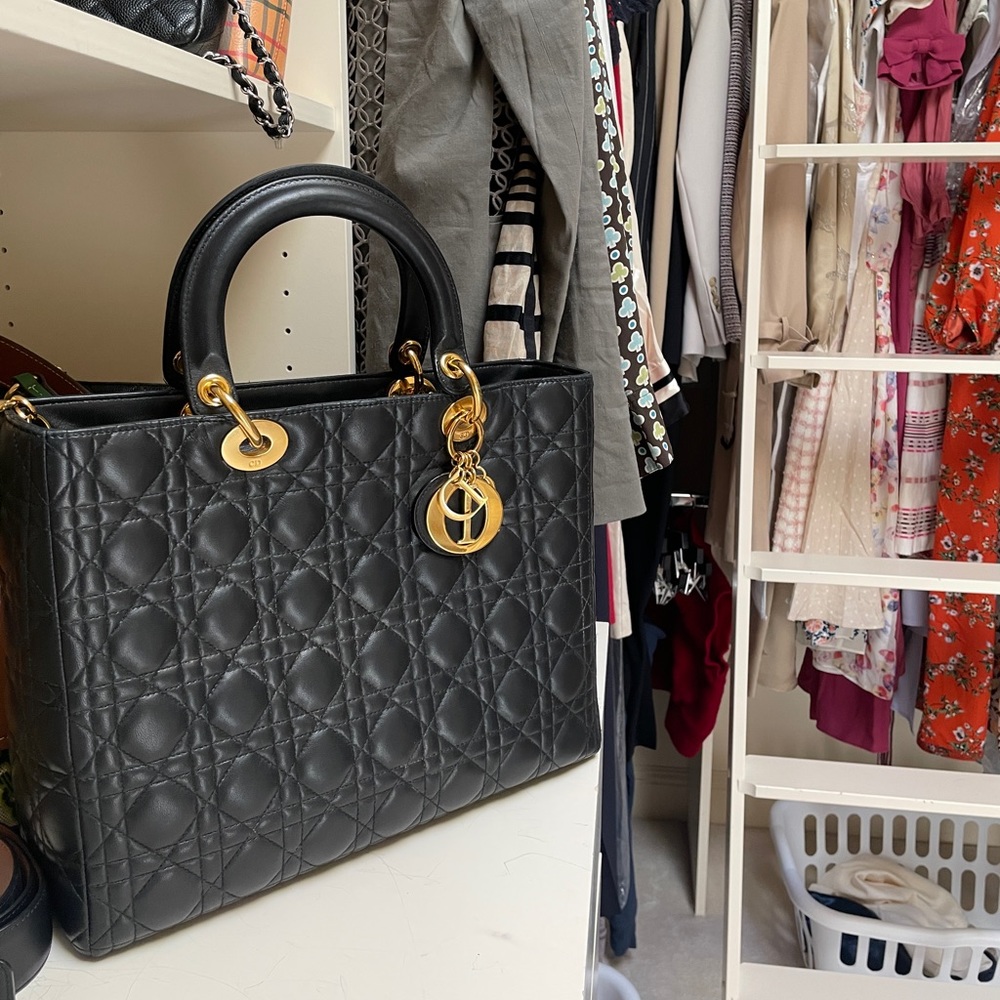 Preloved Large Black lambskin Ladydior gold hardware ￼in very good condition.